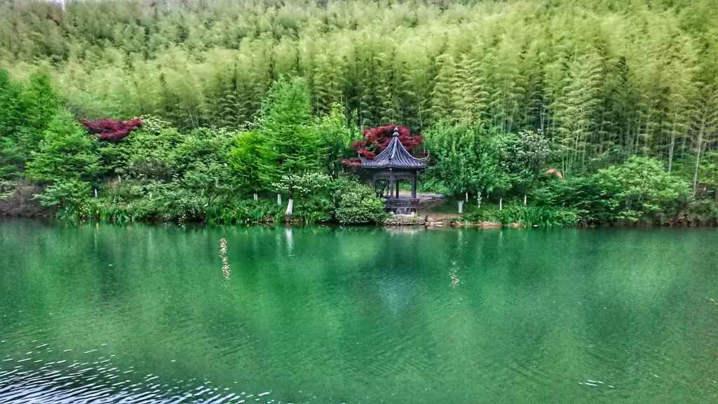 美容科技服务中光电仪器与产品搭配的标准化方案