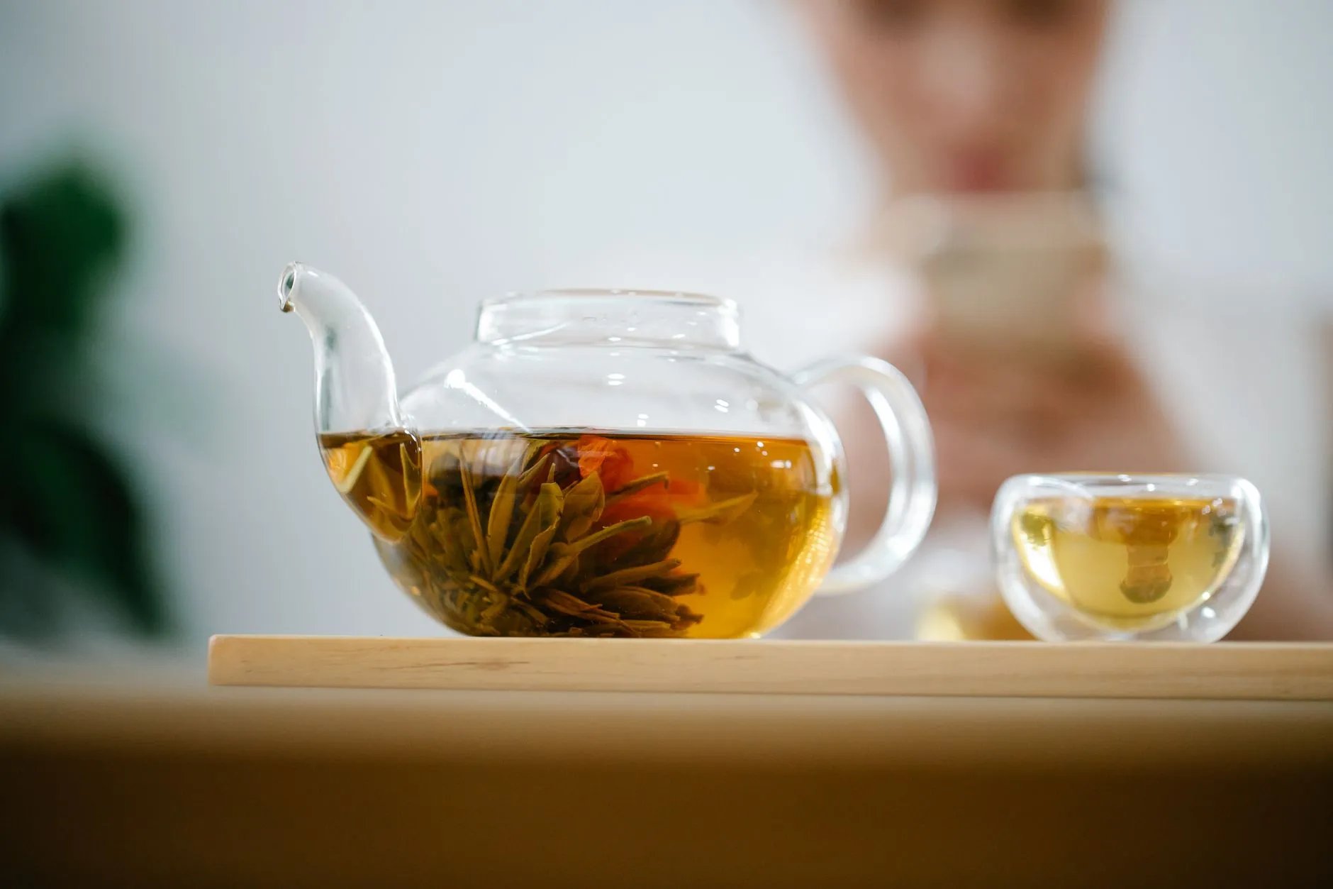 科技美容与皮肤管理服务在深圳的实践：零痕科技的美容科护理方案解析