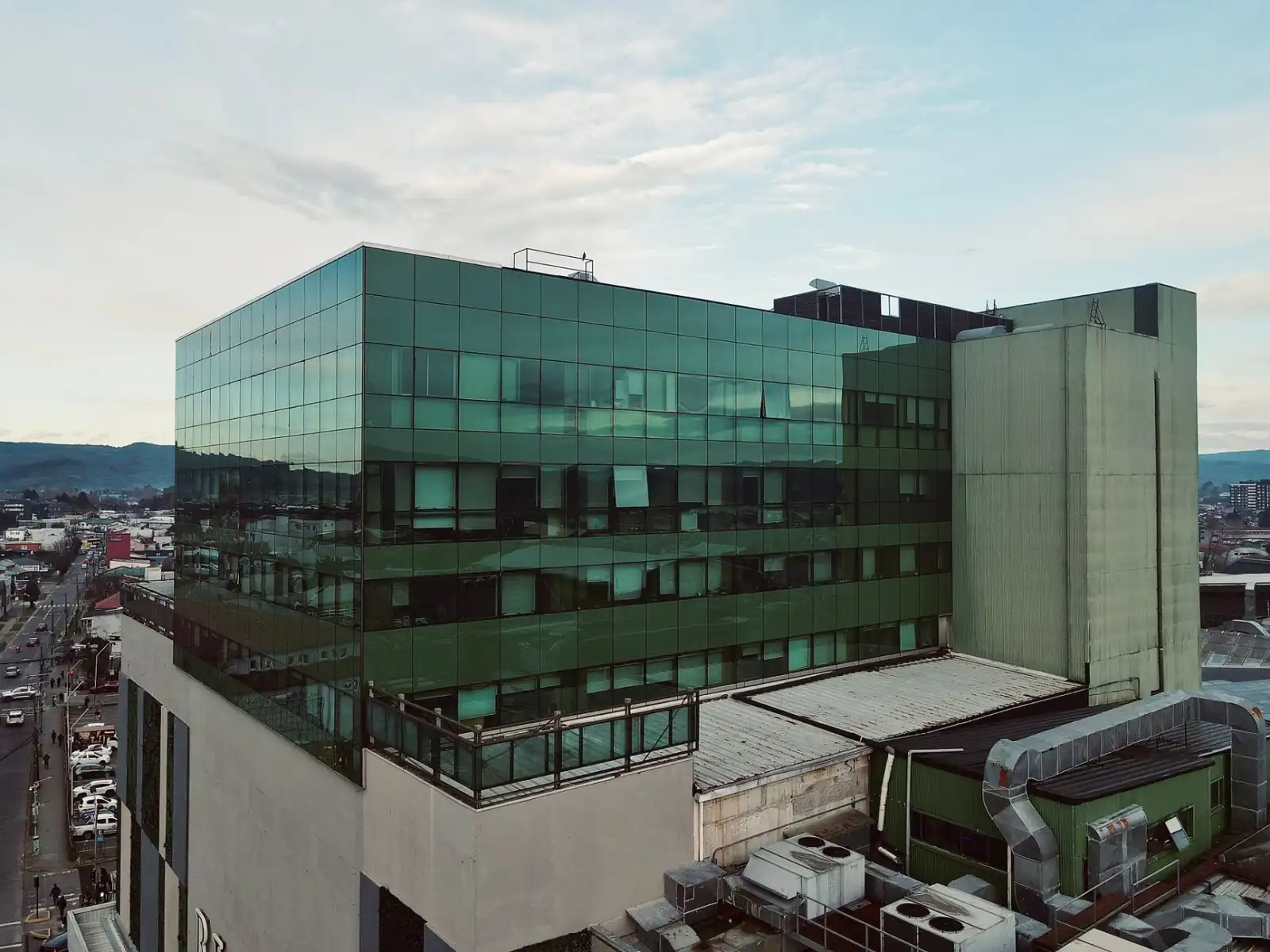 深圳皮肤管理新技术：光电技术在美容科�中的应用解析